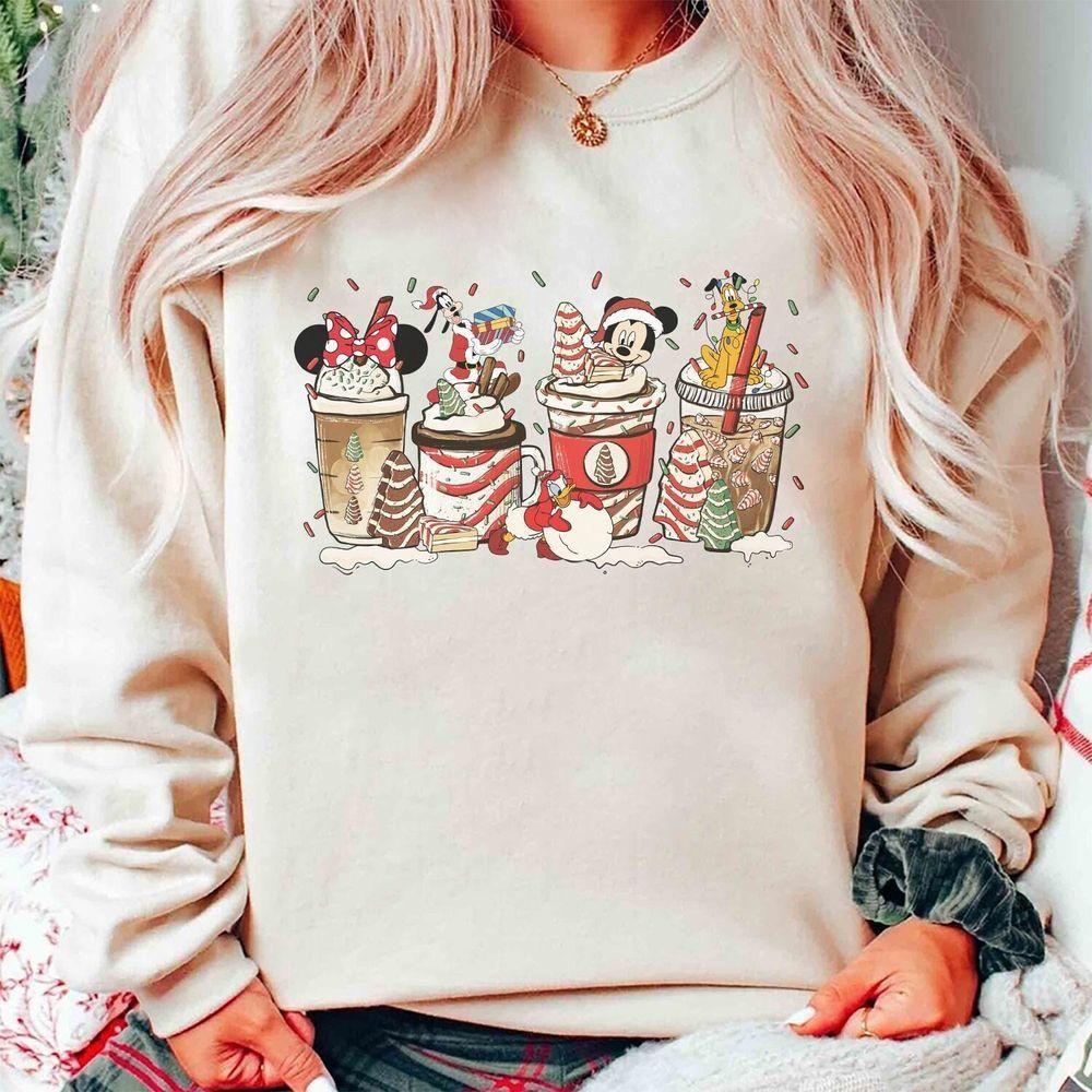 Retro Disney Mickey Minnie Pluto Christmas Coffee Vuitino Merch